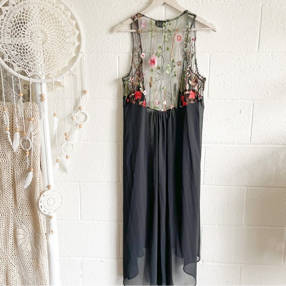 NWOT David & Young Black Embroidered Kimono / Duster / Cover Up - Picture 2 of 11